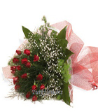 17 Adet k�rm�z� g�l`den olu�an buket 