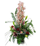�zel Cam vazoda 1 Dal Orkide <br>1 dal pembe lilyum ve g�llerden olu�an orkide , ortalama �r�n boyutlar� 60x75 cm Bu �r�n� istanbul d���na sipari� vermek i�in bilgi al�n�z 